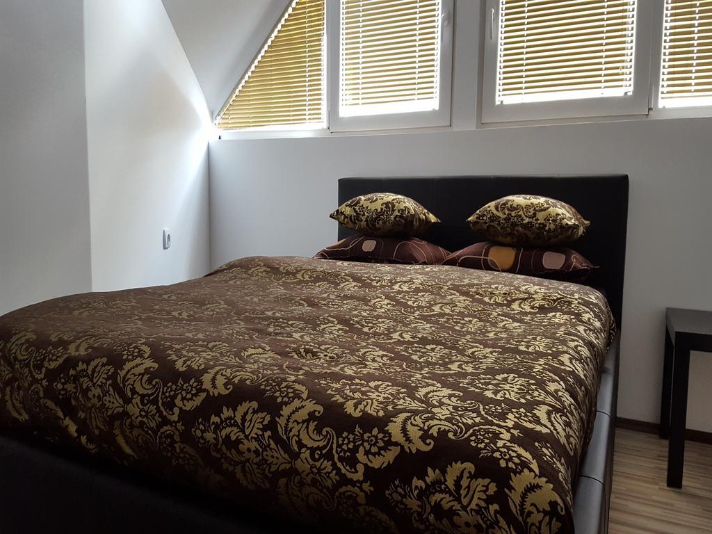 Apart Hotel Kalonis Skopje Quarto foto