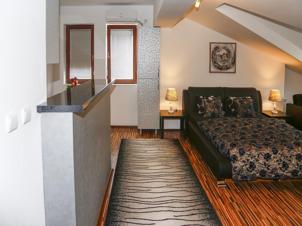 Apart Hotel Kalonis Skopje Quarto foto